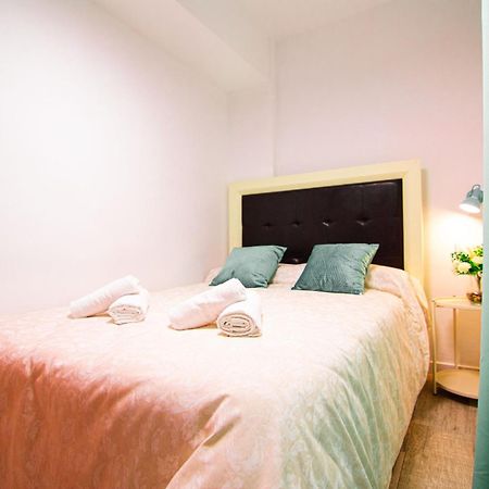세비야 Edomus Playa Y Sol Boutique 아파트 외부 사진